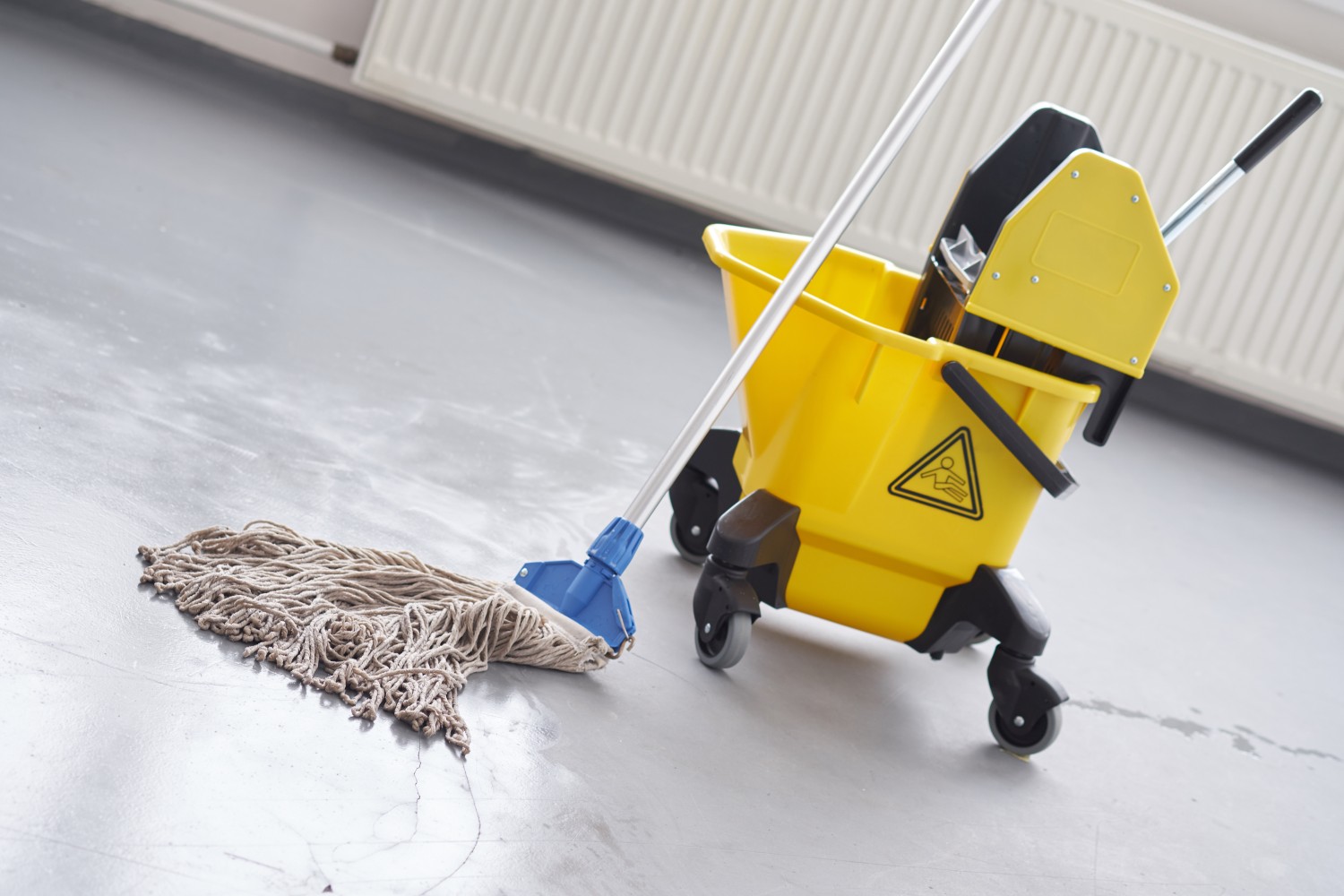 Mop and bucket janitorial service Charlotte
